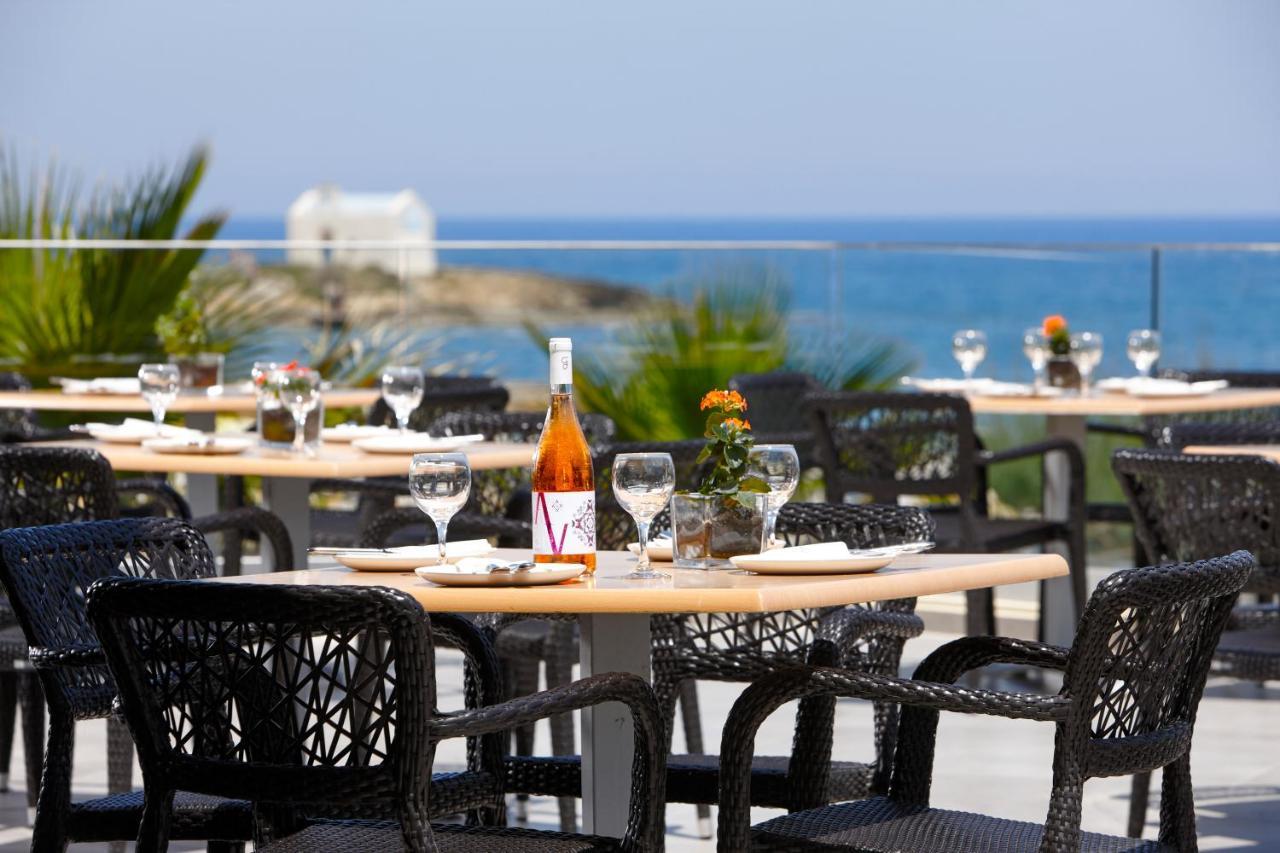 מאליה Sirens Beach & Village מראה חיצוני תמונה